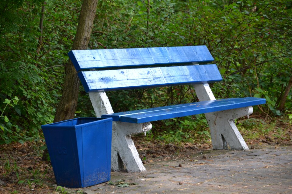 Rest relaxation trash