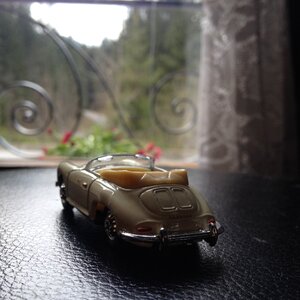 Blur perspective window