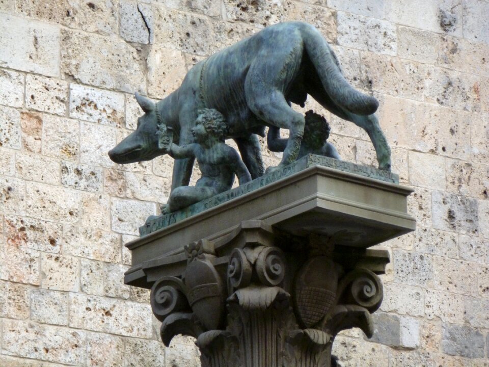 Remus landmark italy
