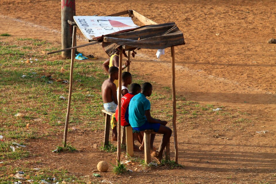 Fans simplicities poverty