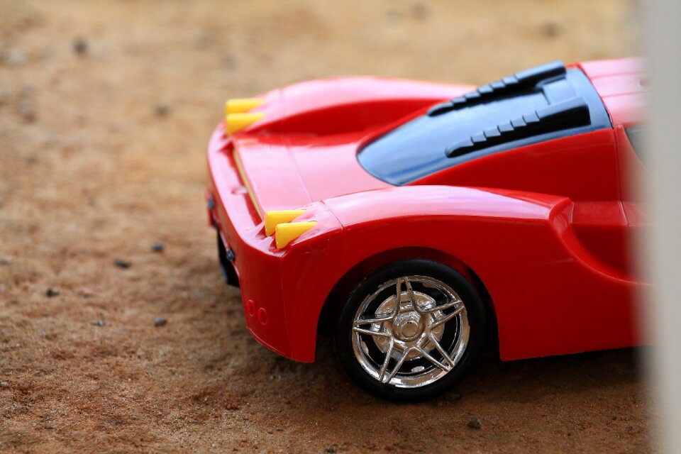 Play childhood ferrari