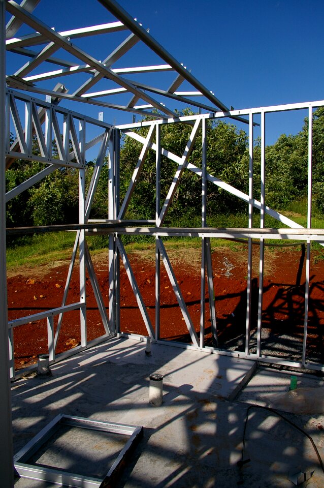 Frame geometric steel