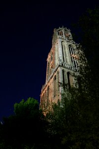 Dark bovenuittorenen tower photo