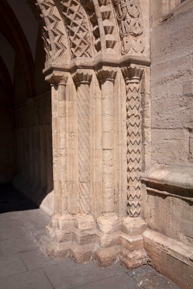 Ornament input passage