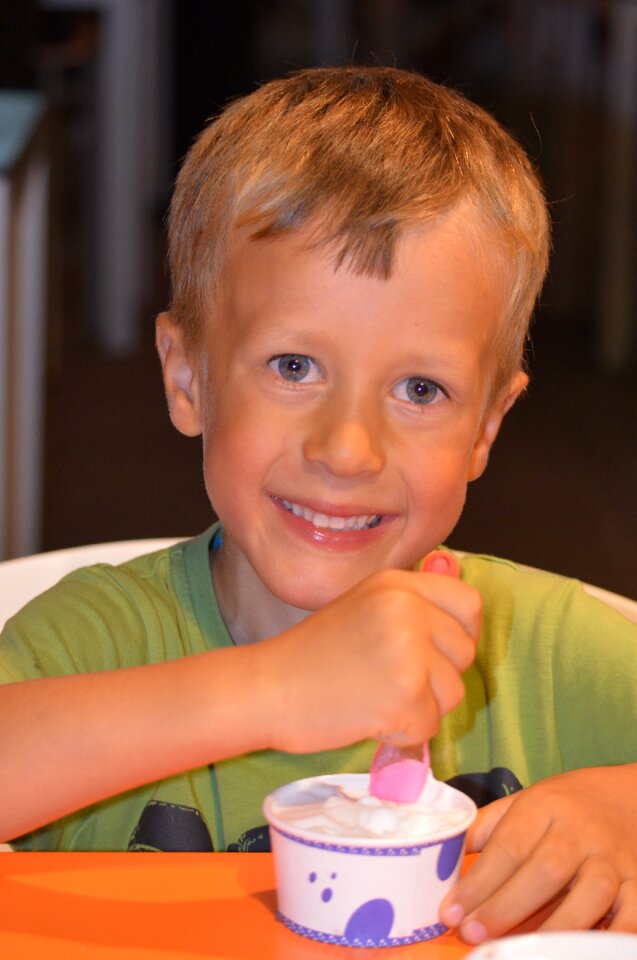 Boy ice cream people