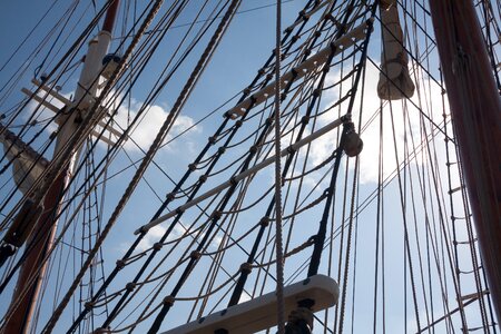 Masts boat cordage photo