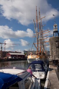 Masts boat cordage photo