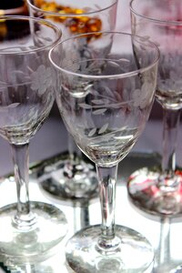 Engraving glass shiny