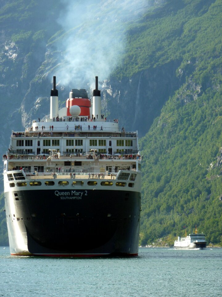 Vacations cruise cruises