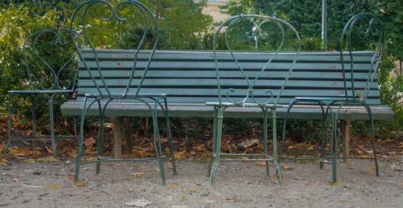 Garden chairs park