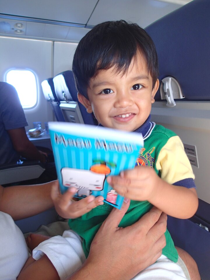 Small toddler airplaine