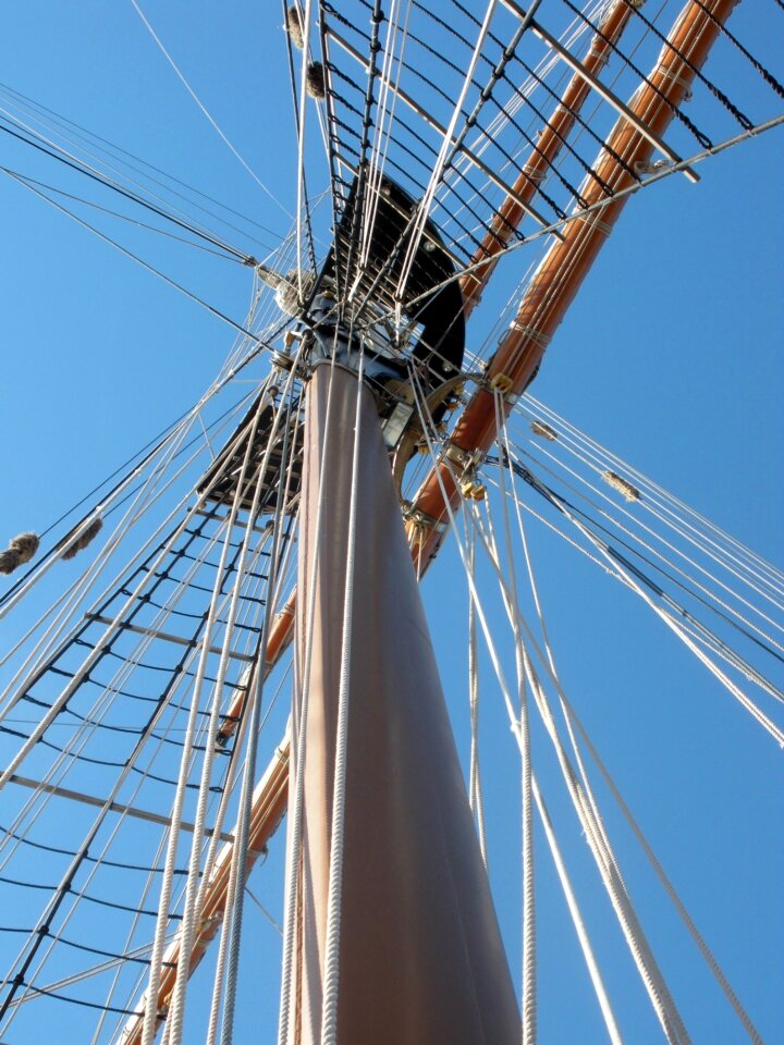 Sailboat rigging maritime