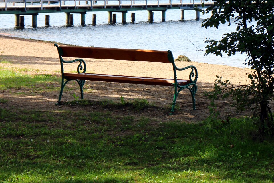 Waters bench out