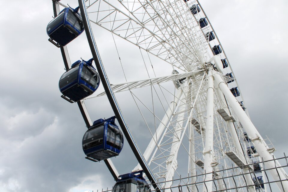 Wheel lunapark poland