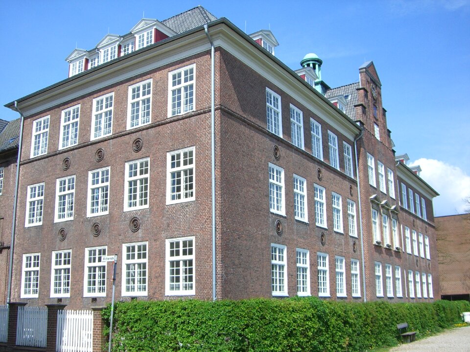 School duburg duborg