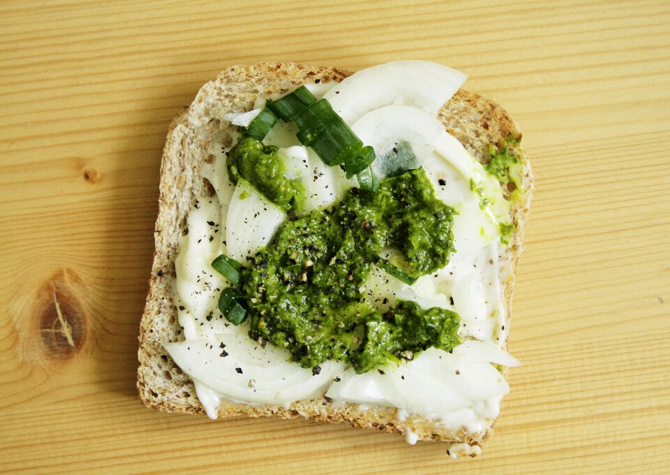 Onion snack sandwich