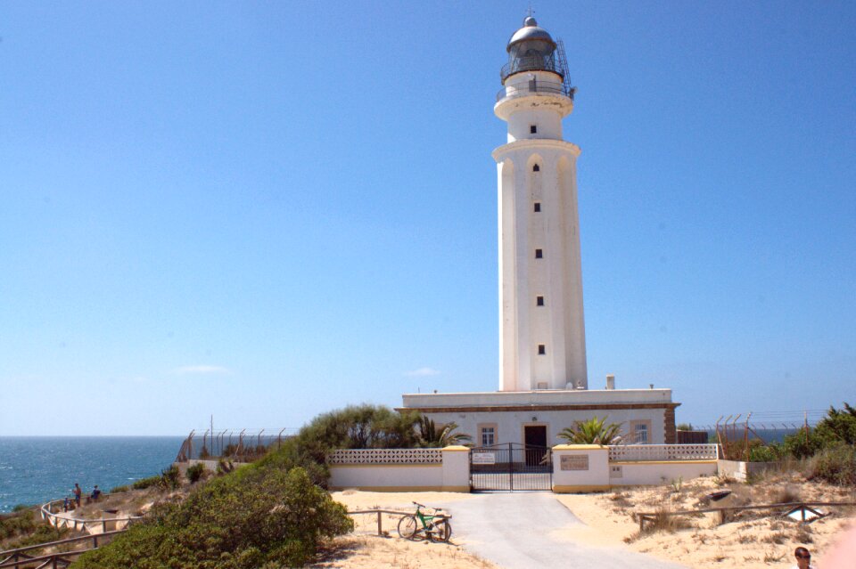 Lighthouse tralfagar costa