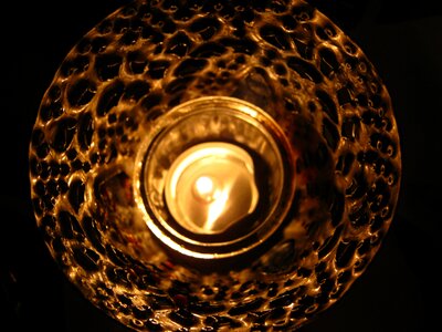 Round light reflexes