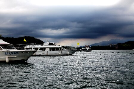 Cruise speed boat passenger ships