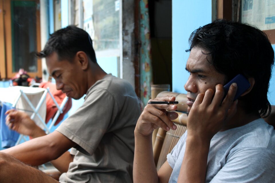 Tobacco smoke phone
