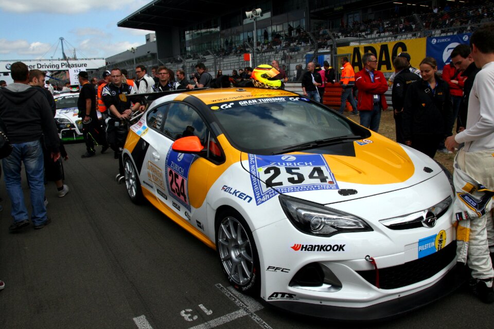Motorsport car racing opel