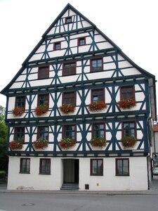 Building old timber framed building
