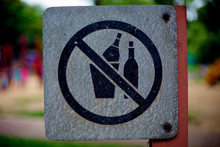 Bans bottles recycled glass