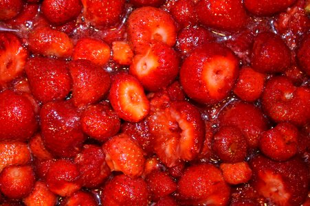 Red fruits delicious