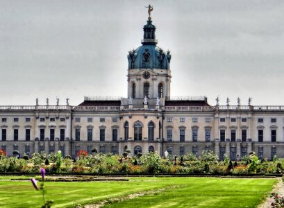 Places of interest capital building