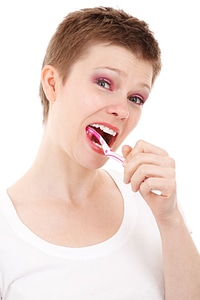 Clean dental hygiene