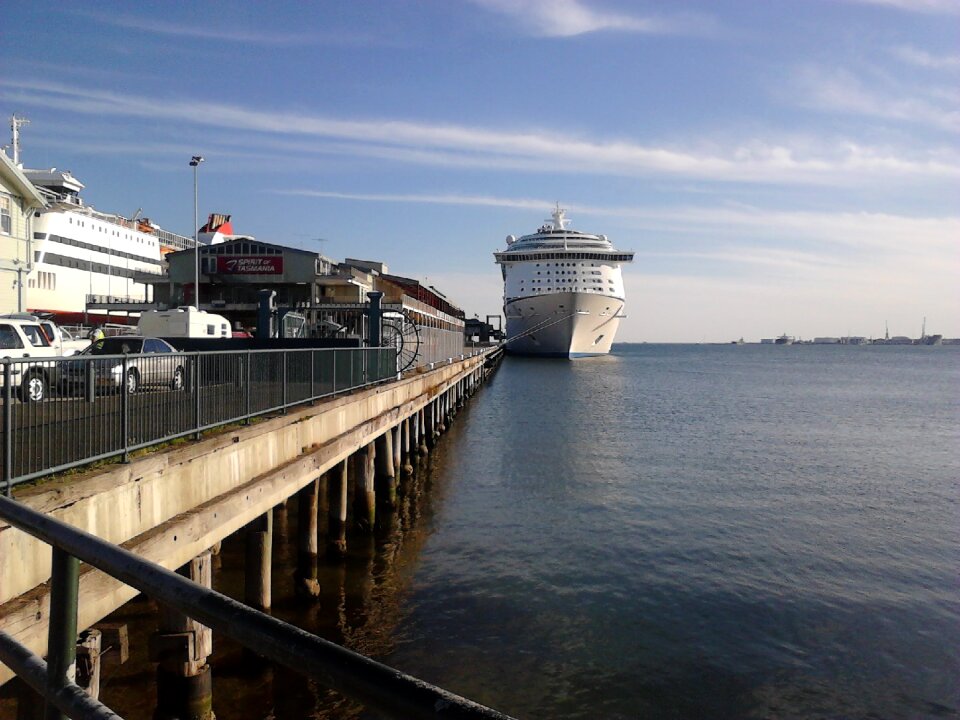 Melbourne pier wharf