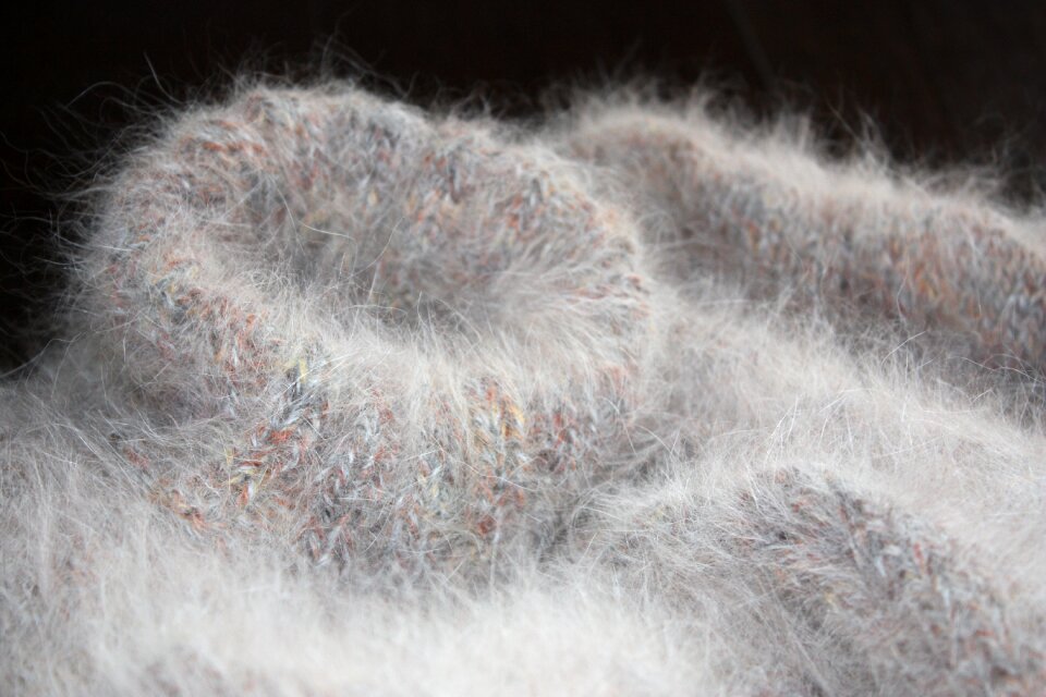 Fluffy cat's cradle soft