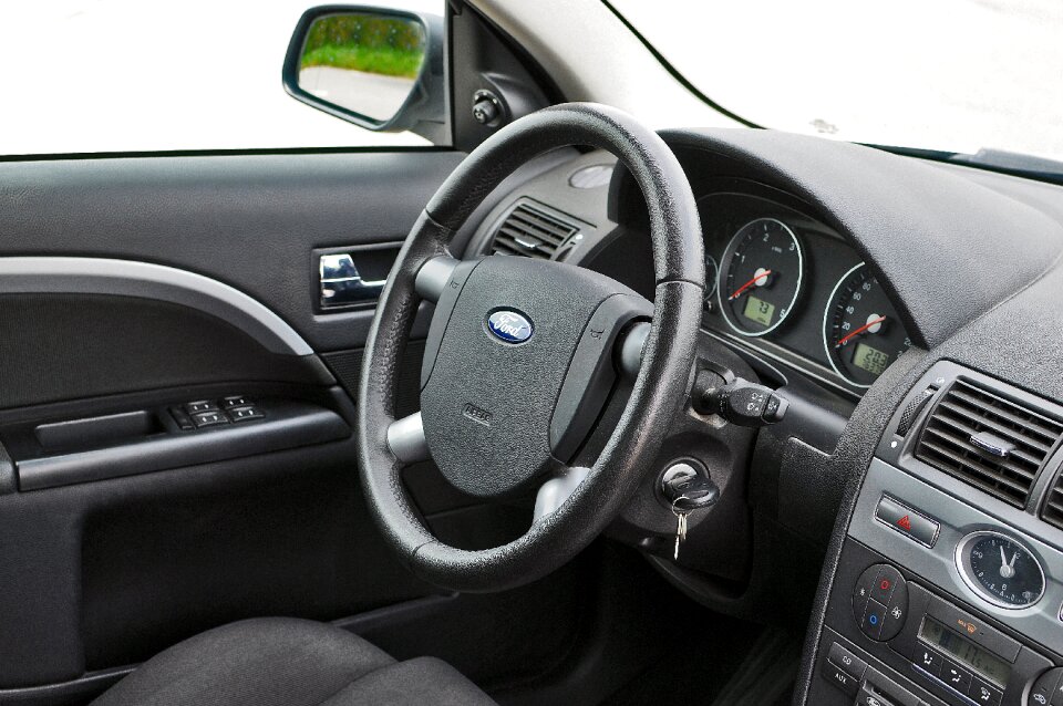 Replacement lamp used automotive