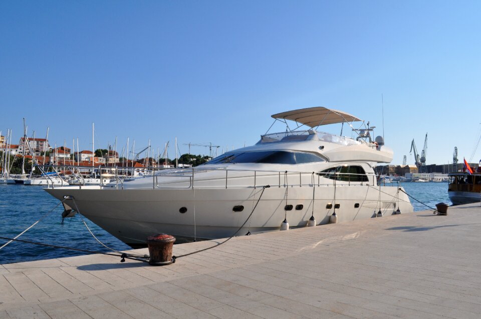 Ship holidays luxury
