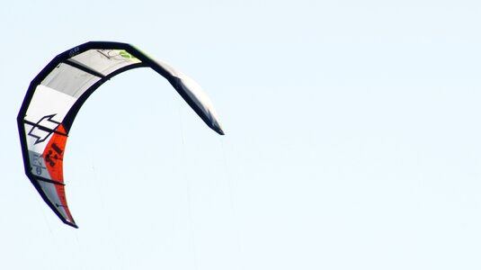 Kitesurfer sport sail