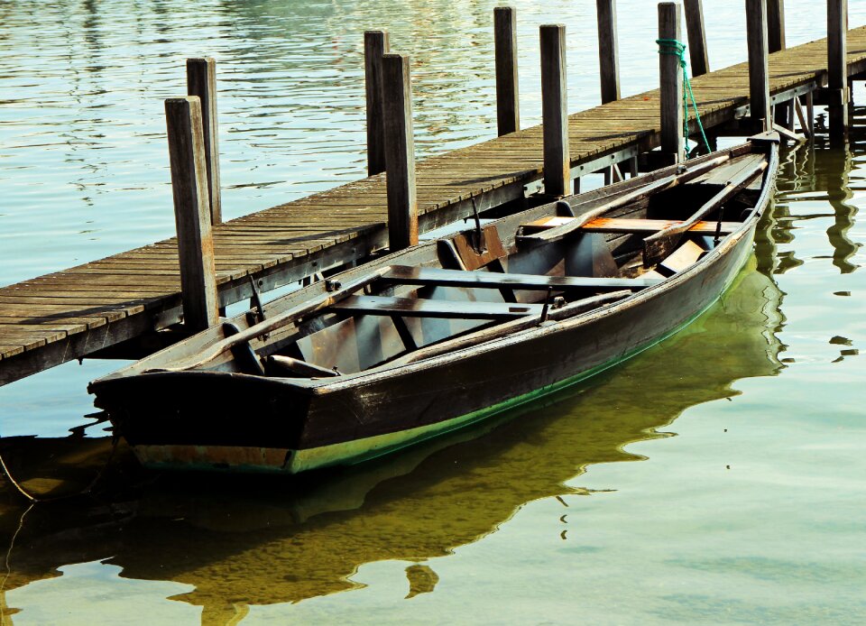 Boat individually wood
