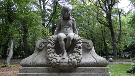 The little girl faith religion