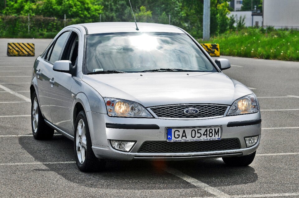 Replacement lamp used automotive