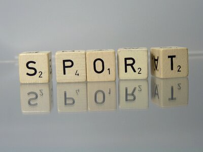 Mirror dice letters