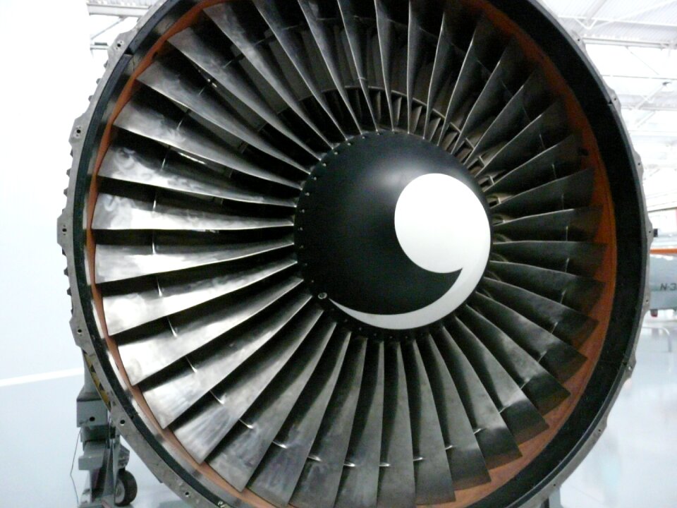 Turbine motor plane