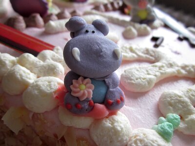 Happy hippo cake marzipan photo