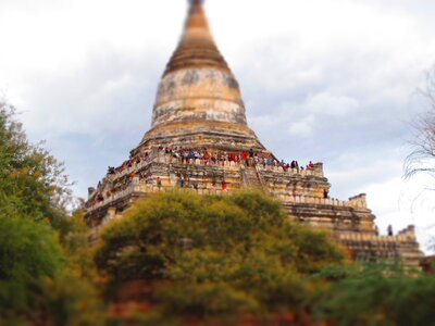 Burma tourists temple photo