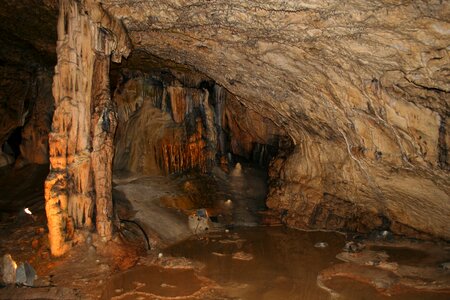 Oselle caves france