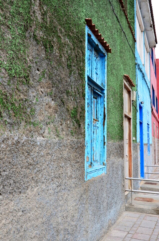 The window the old town old buildings