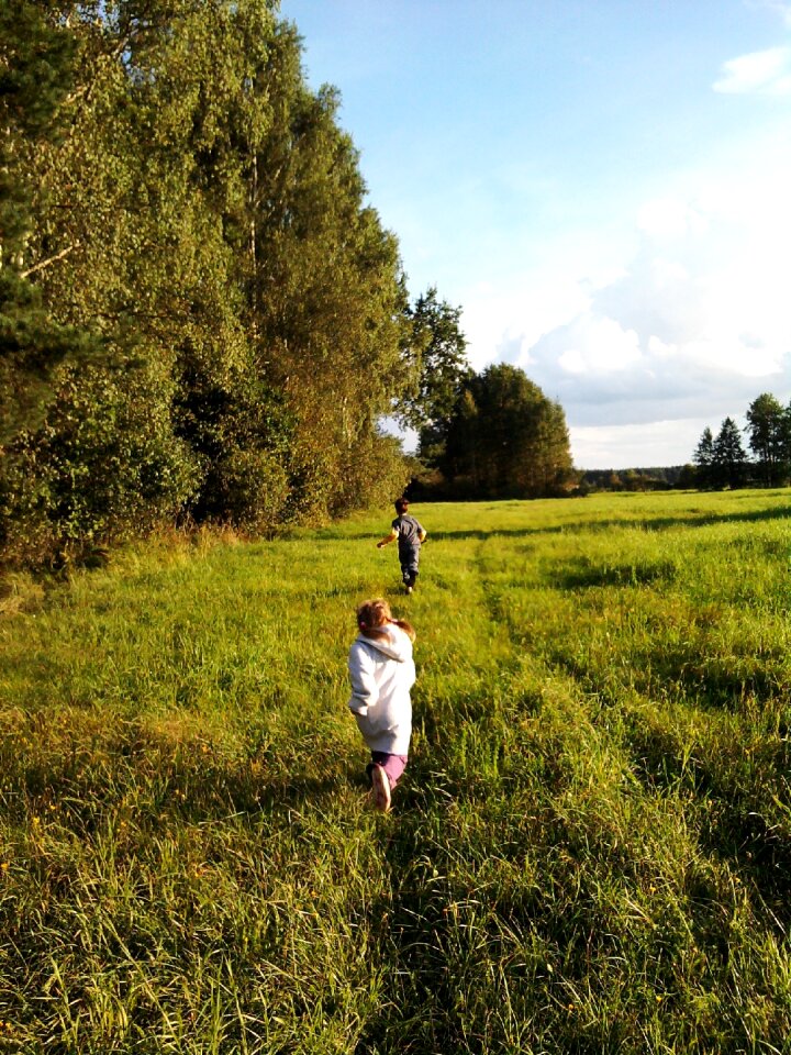 Grass green child