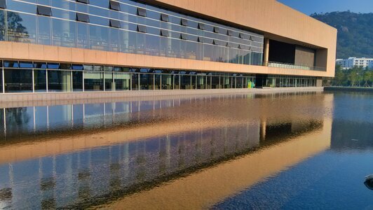 Shantou university water building blue sky