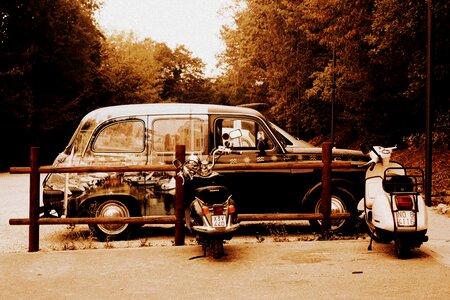 Machine moped sepia