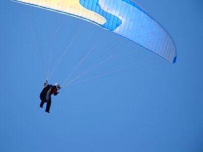 Paragliding freedom flying