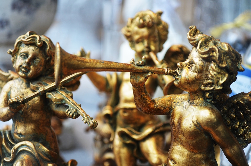 Ornament recreation family