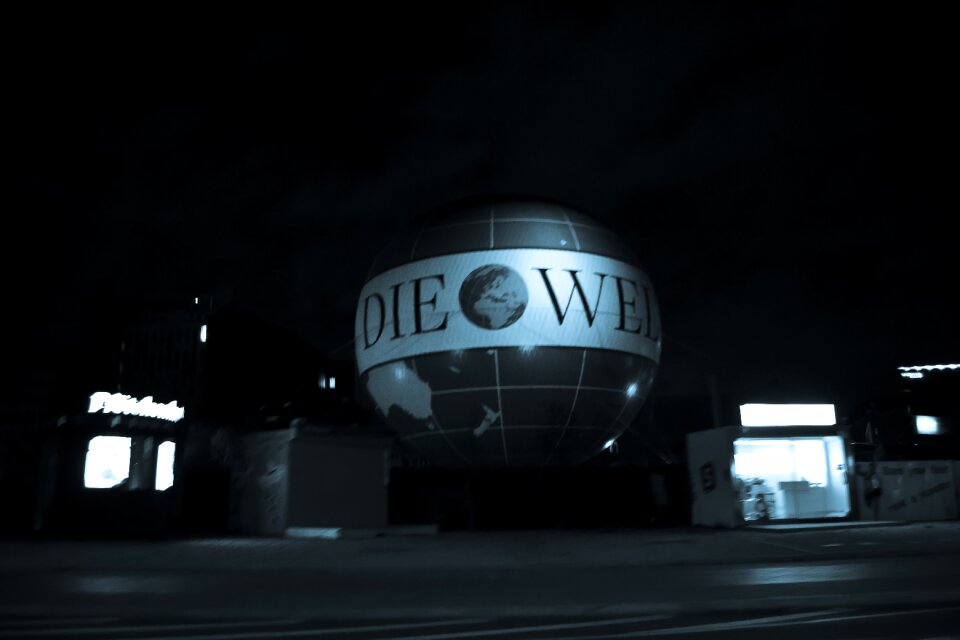 Berlin world hot air balloon